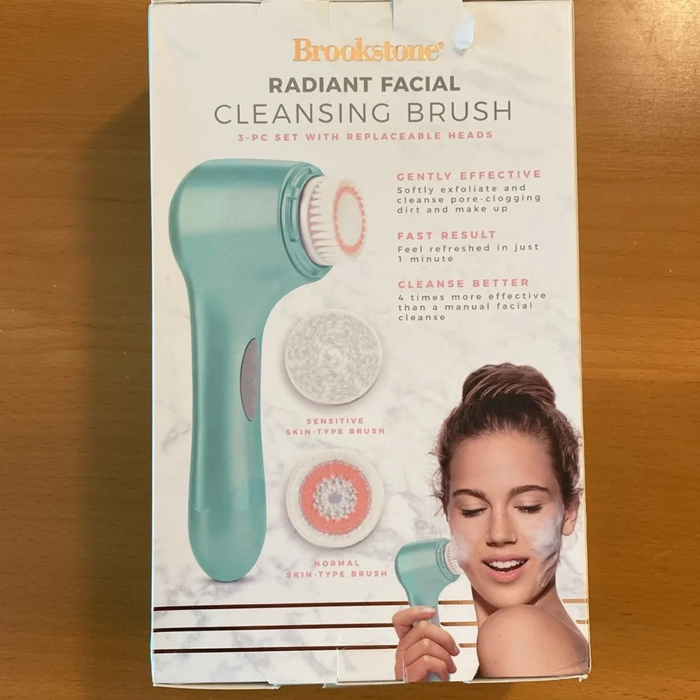 Brookstone Radiant Facial Cleansing Brush